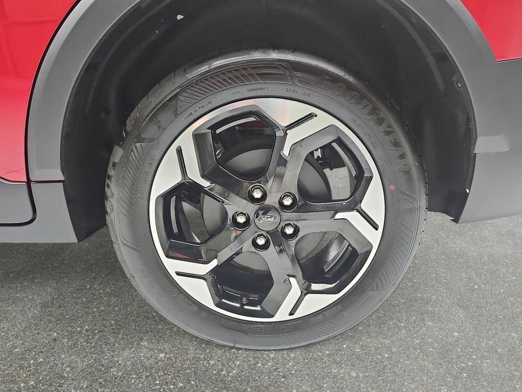 Ford Tourneo Courier 2025