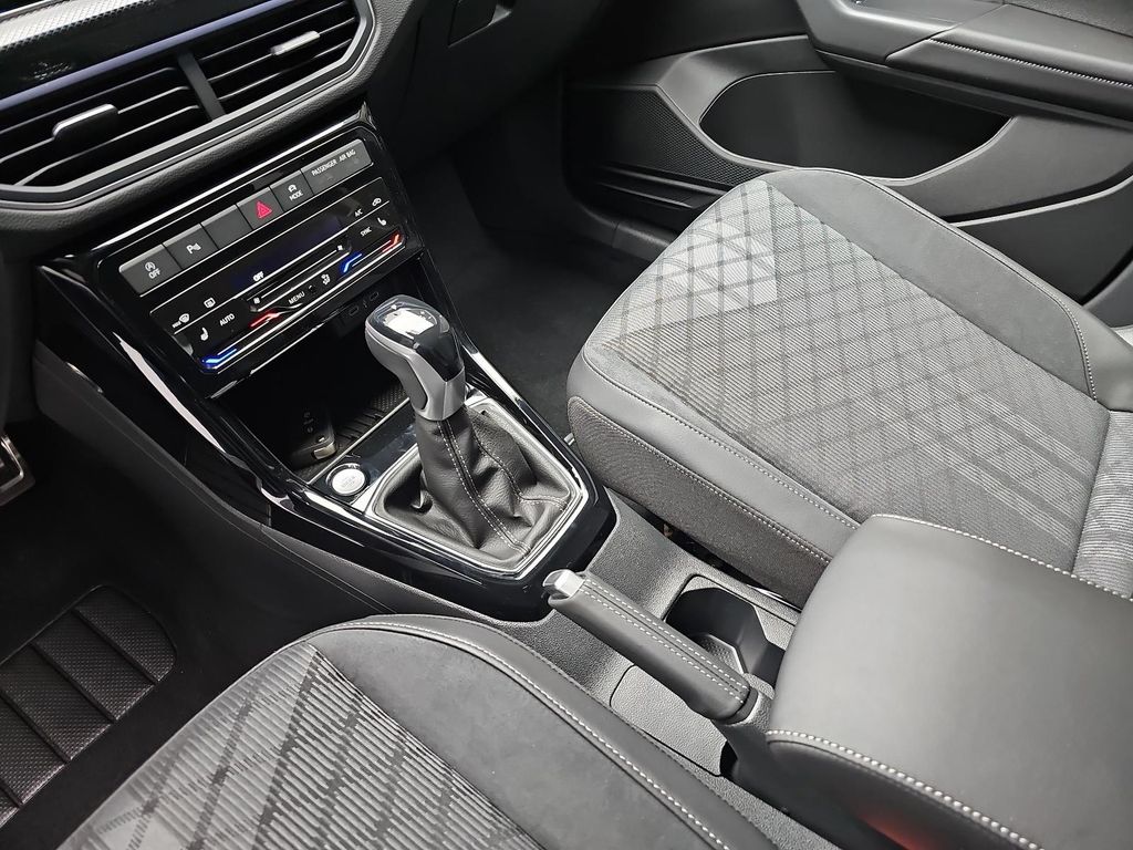 Volkswagen T-Cross 2025