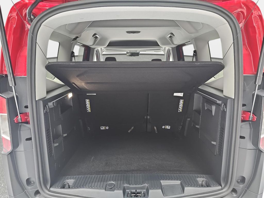 Ford Tourneo Courier 2025