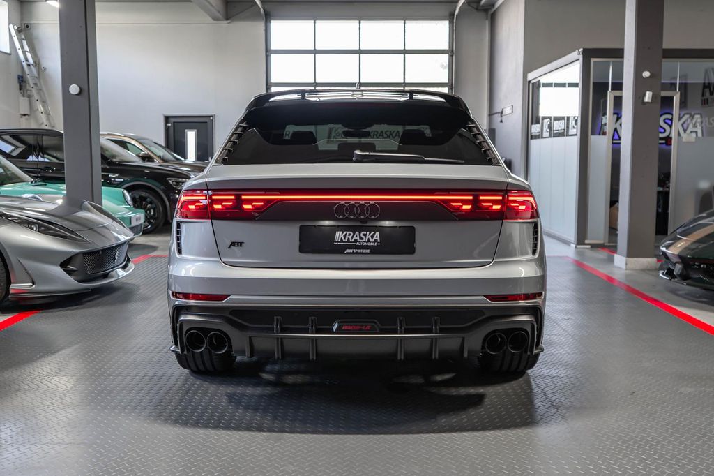 Audi RSQ8 2025