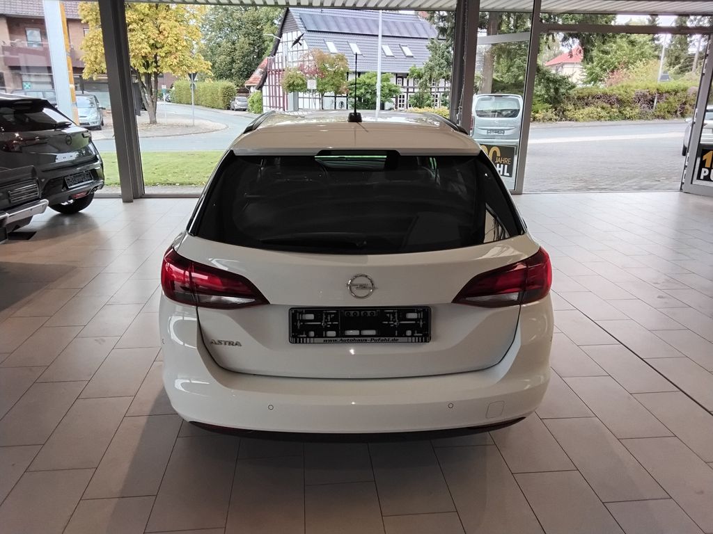 Opel Astra 2020