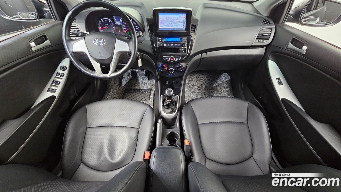 Hyundai Accent 2014
