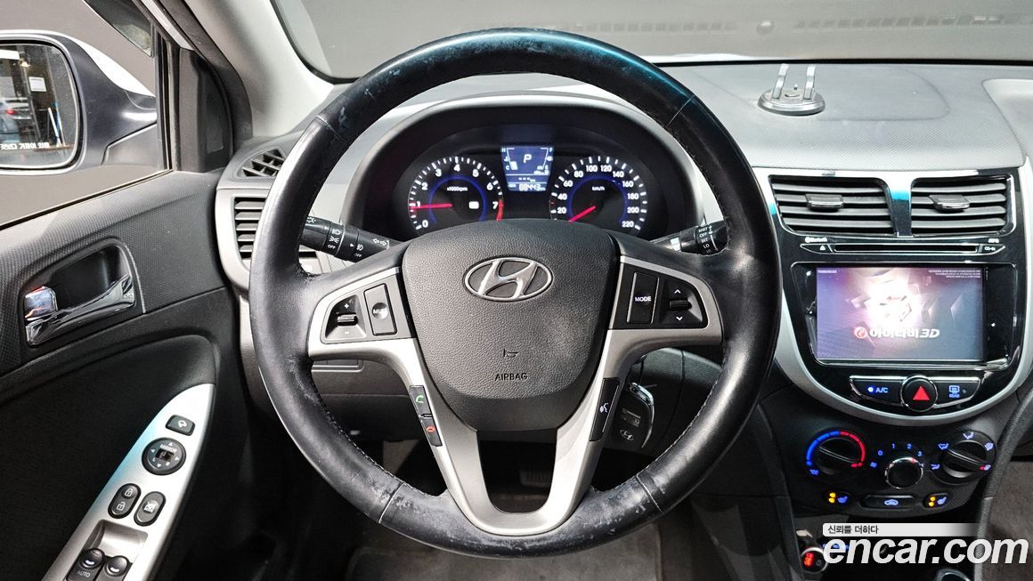 Hyundai Accent 2014