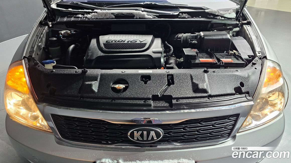 Kia Canival 2013