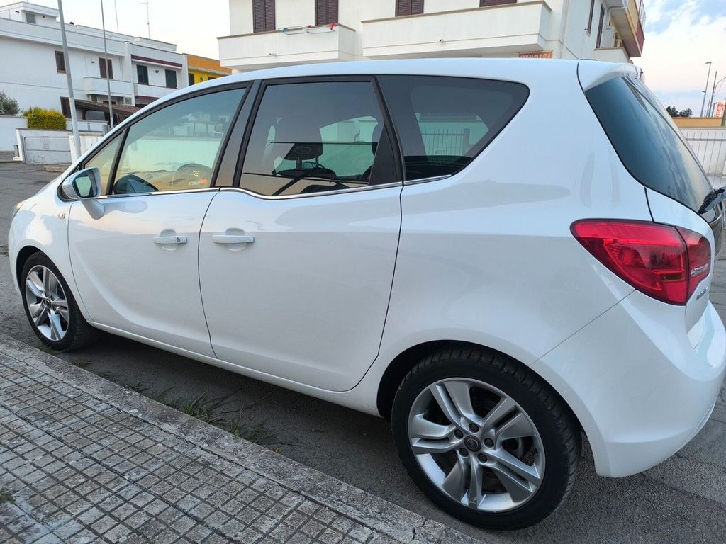 Opel Meriva 2016