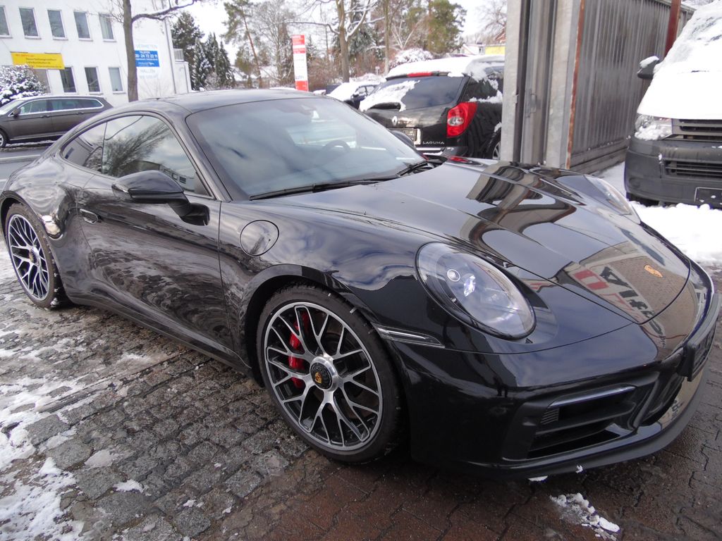 Porsche 992 2024