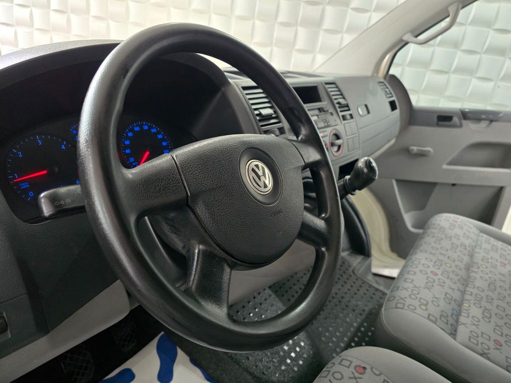 Volkswagen T5 Transporter 2009