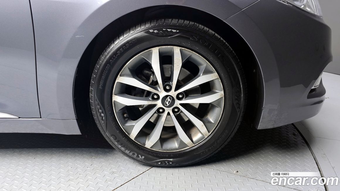 Hyundai Grandeur 2011