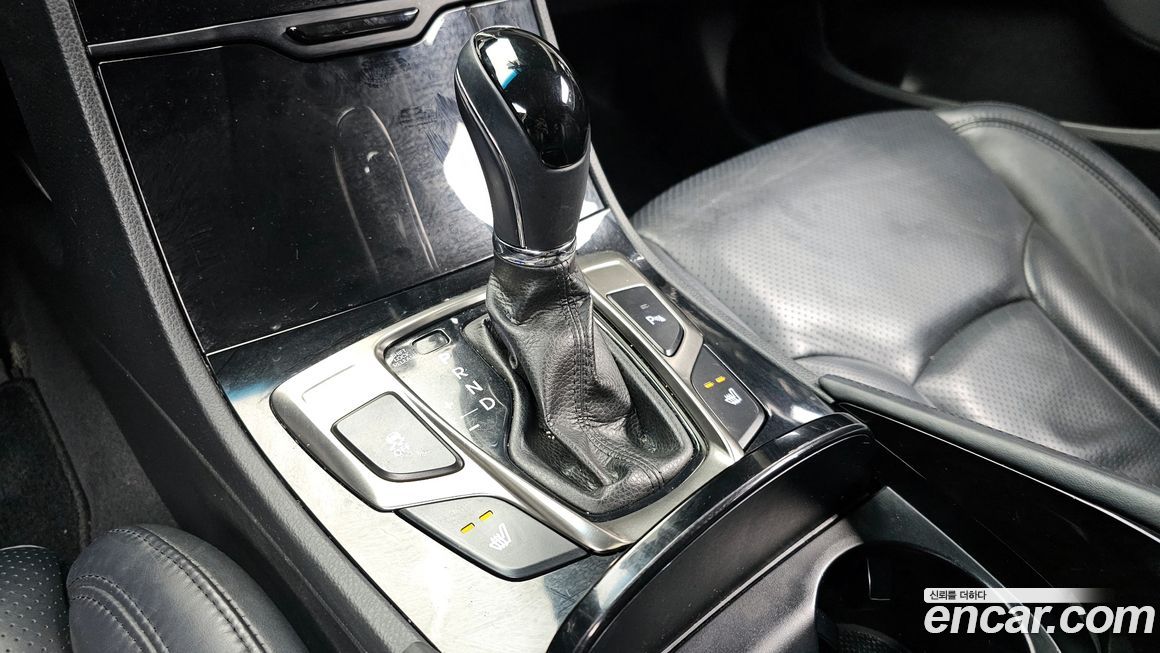 Hyundai Grandeur 2011