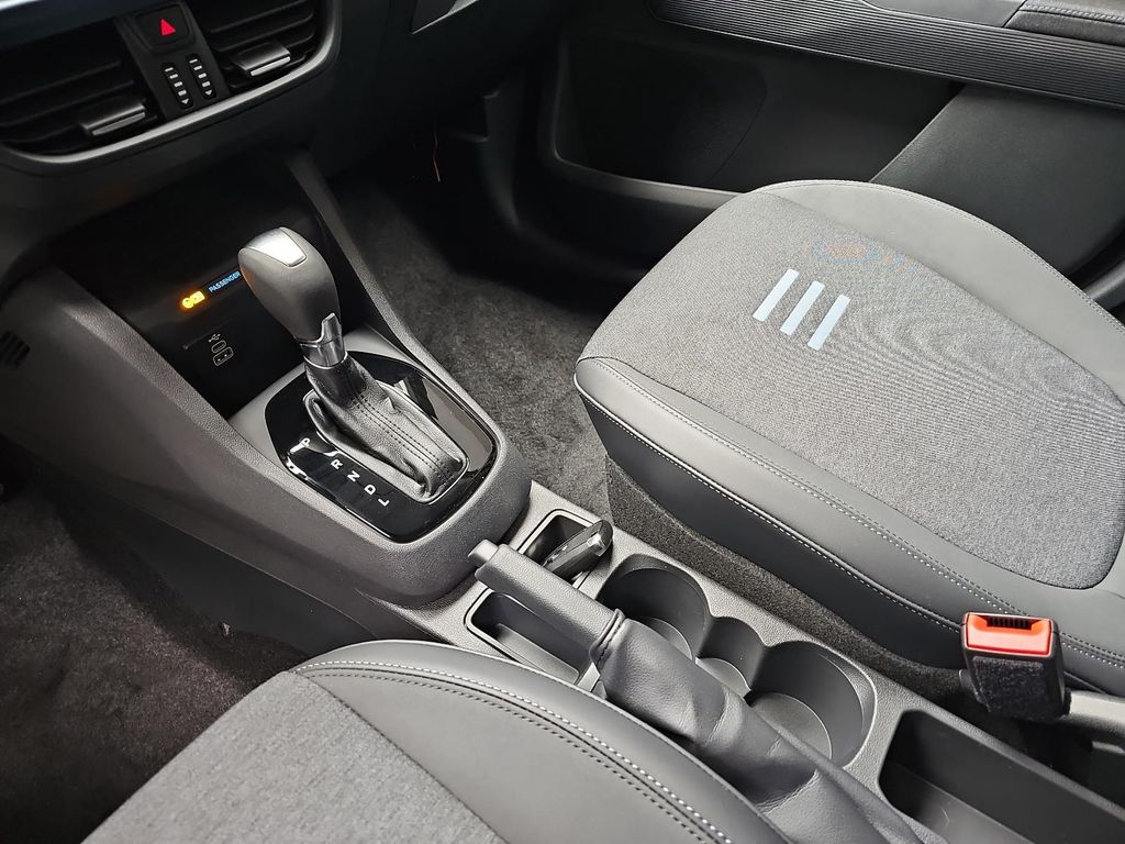 Ford Tourneo Courier 2025
