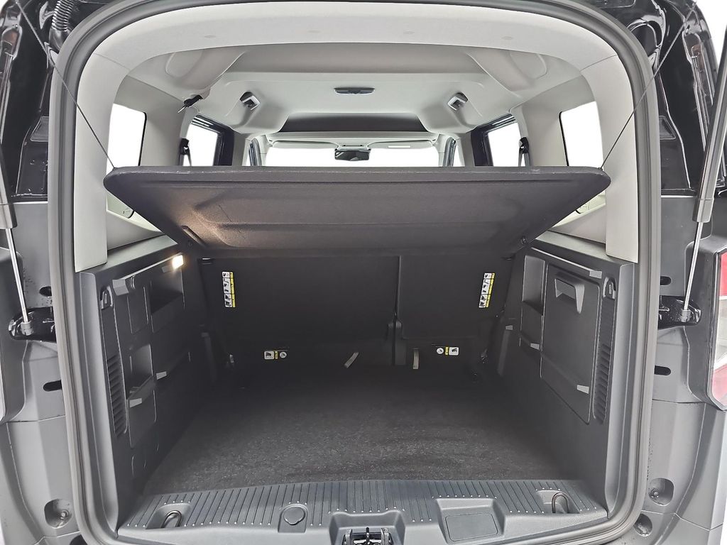 Ford Tourneo Courier 2025