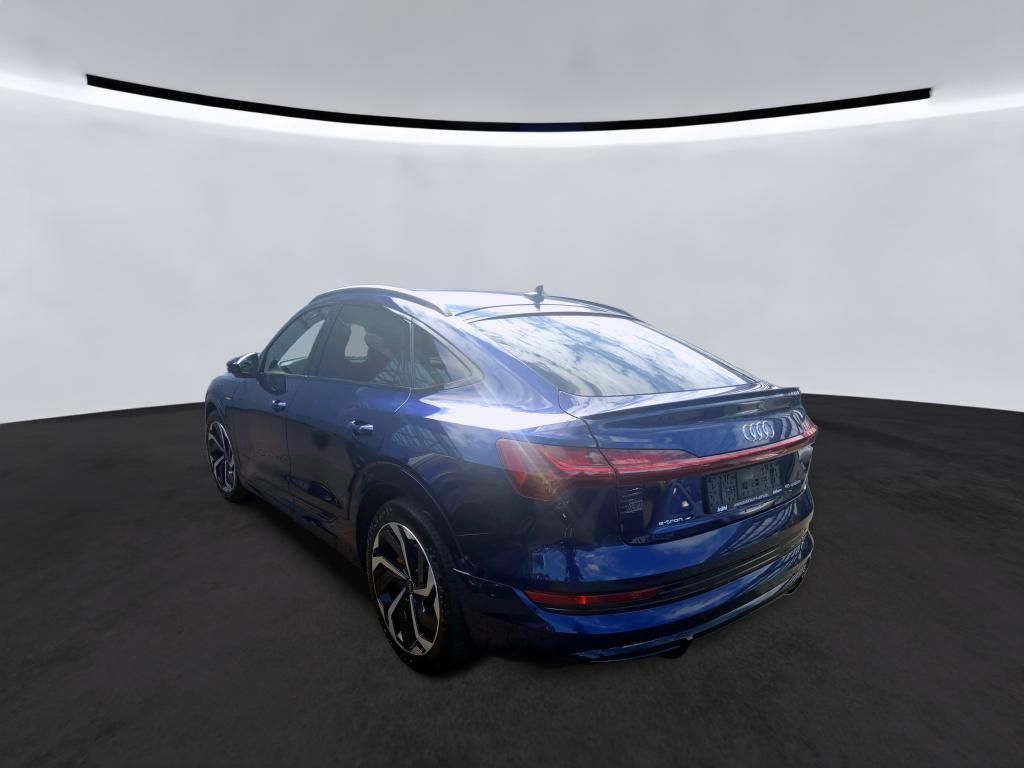 Audi e-tron 2021
