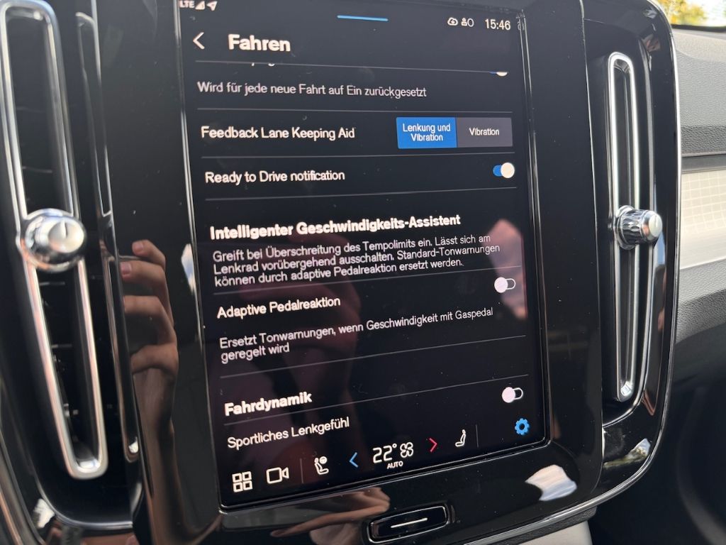 Volvo XC40 2024