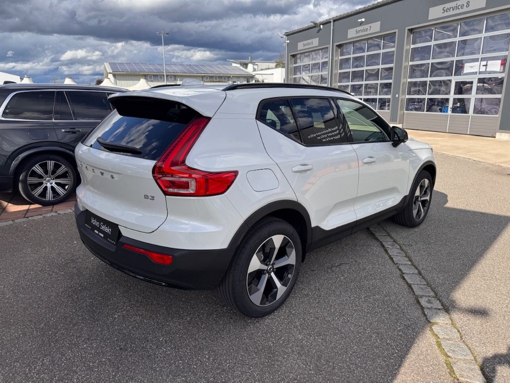 Volvo XC40 2024