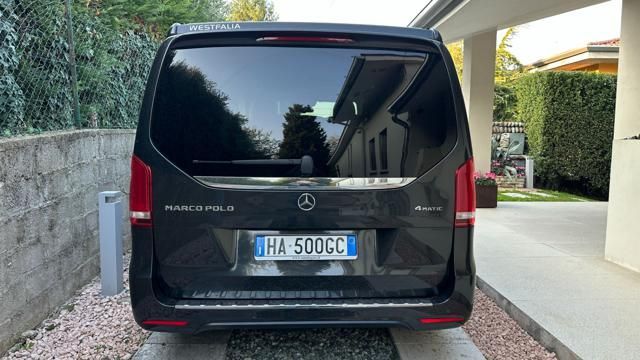 Mercedes-Benz 300 2019