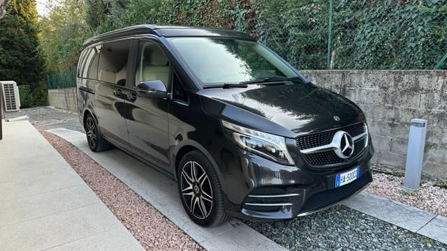 Mercedes-Benz 300 2019