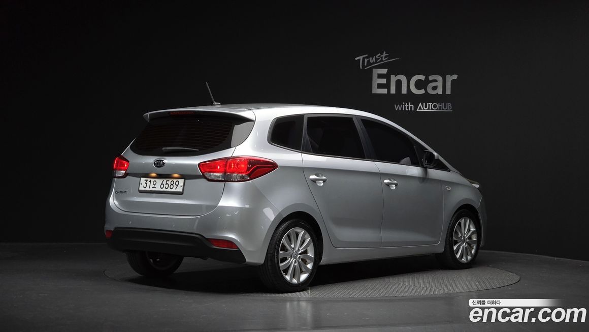 Kia Carens 2015