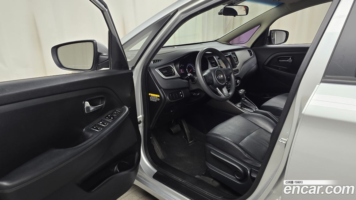 Kia Carens 2015