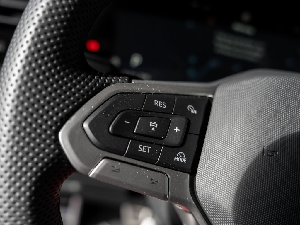 Volkswagen Touareg 2025