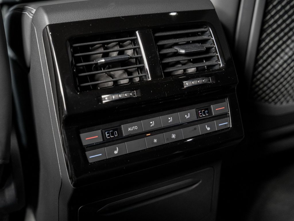 Volkswagen Touareg 2025