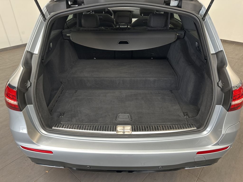 Mercedes-Benz E 300 2021