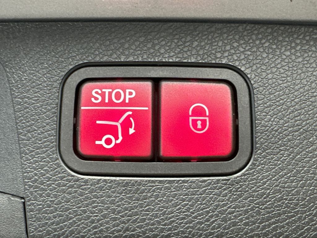 Mercedes-Benz E 300 2021