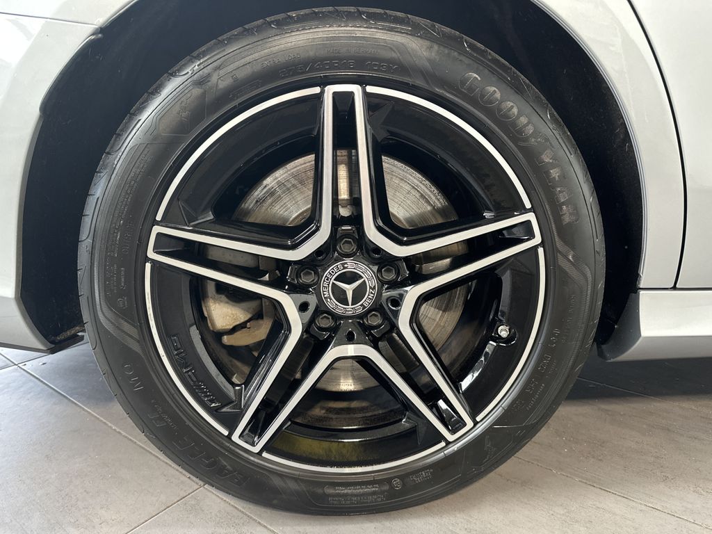 Mercedes-Benz E 300 2021