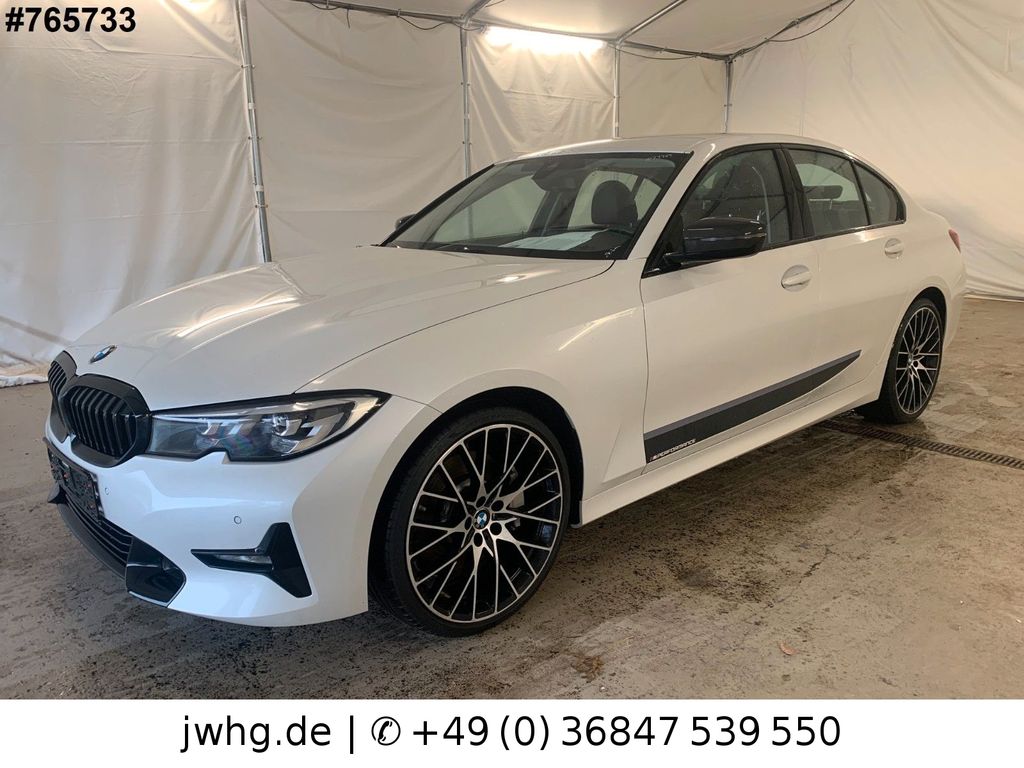 BMW 330 2019