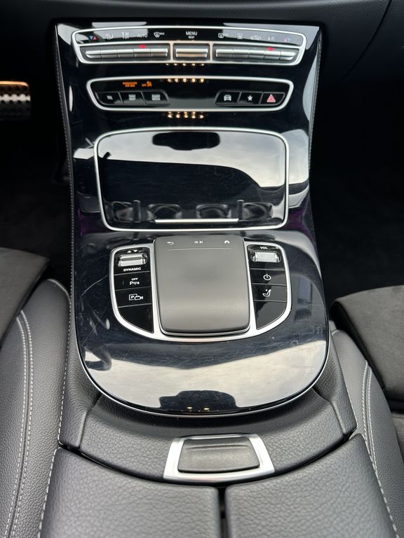 Mercedes-Benz E 300 2021