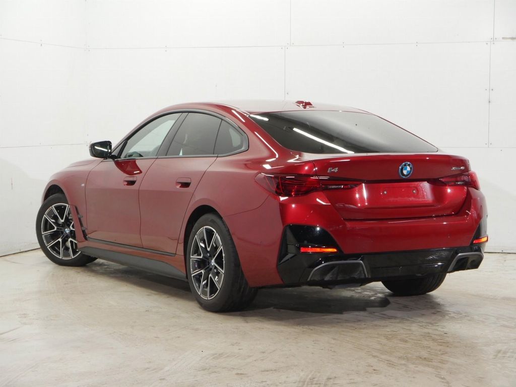 BMW i4 2024