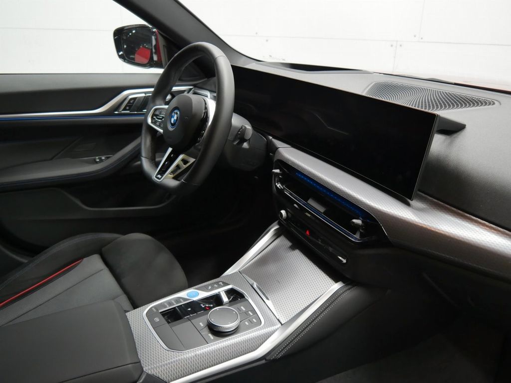 BMW i4 2024