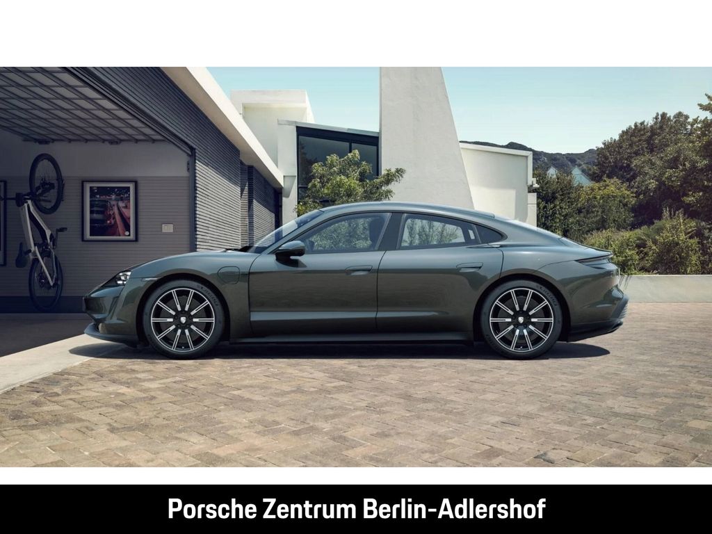 Porsche Taycan 2023