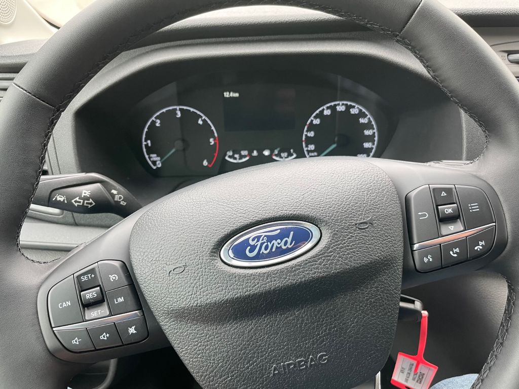 Ford Transit 2023