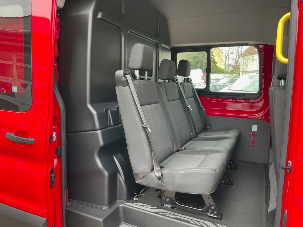 Ford Transit 2023