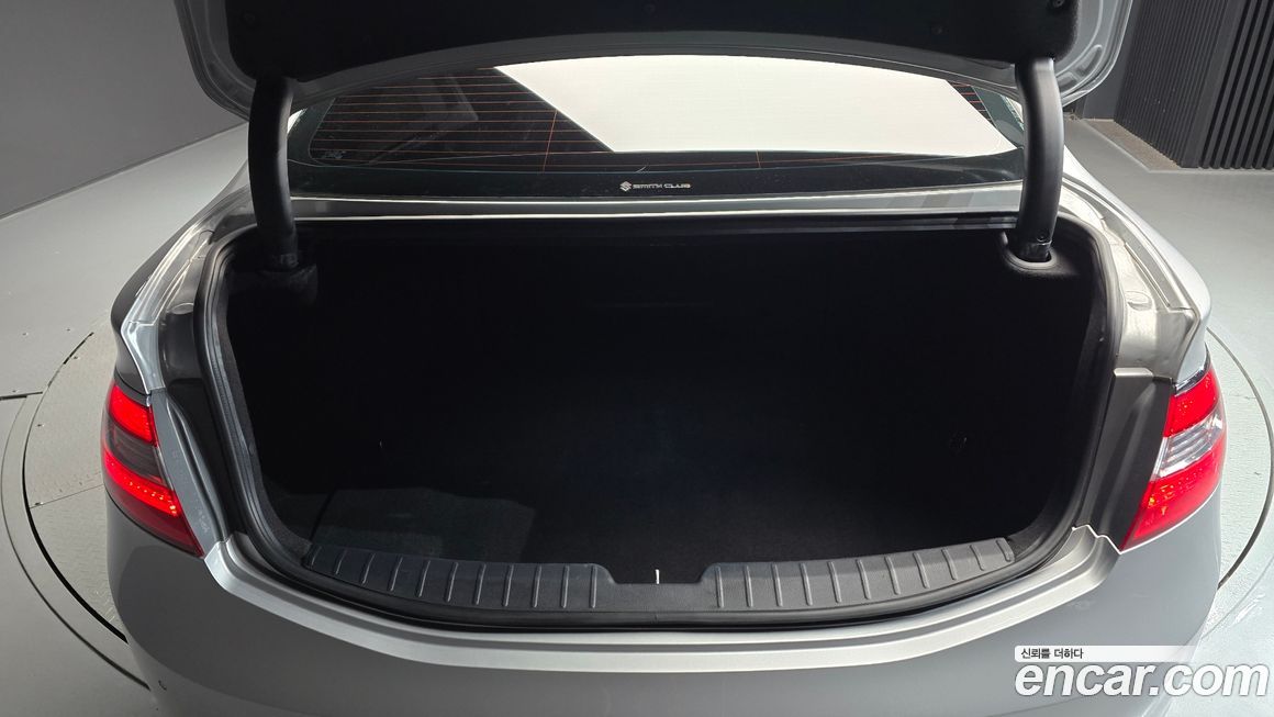 Hyundai Grandeur 2014