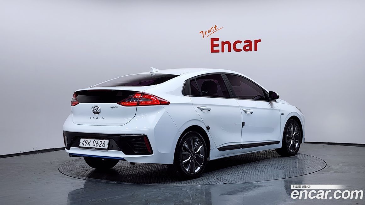 Hyundai Ioniq 2016