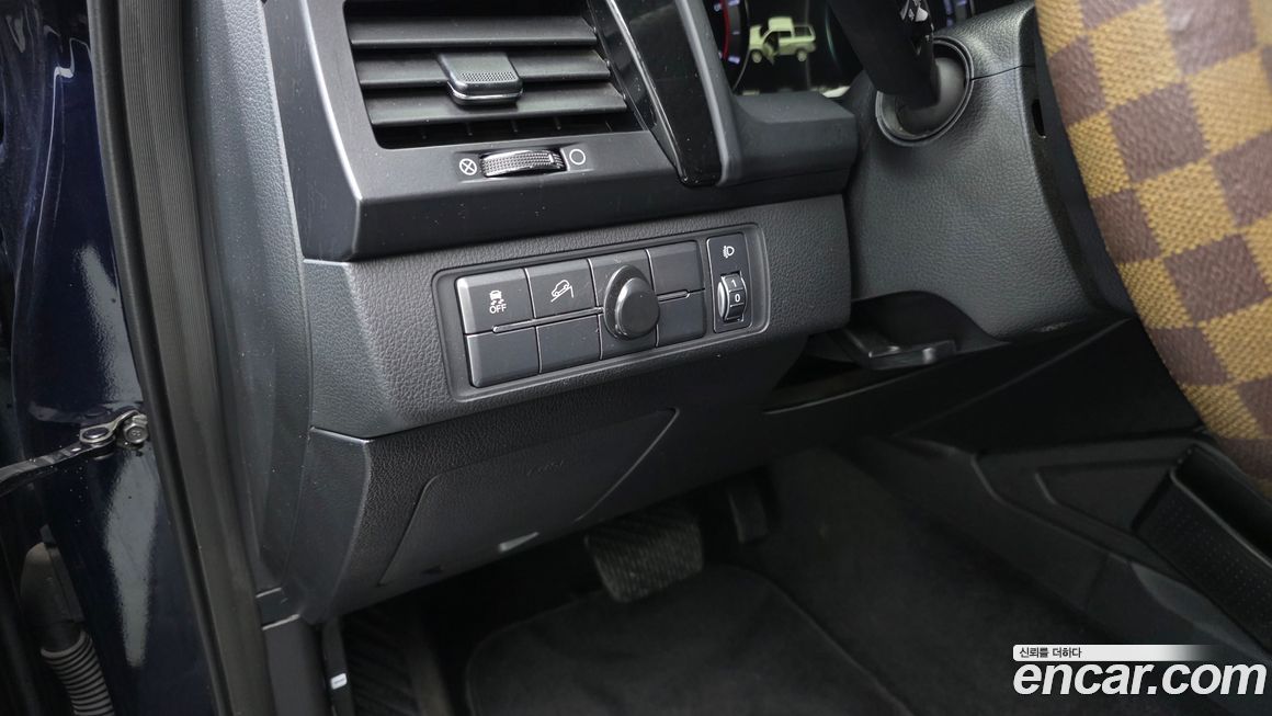 KG_Mobility_Ssangyong Rexton 2020