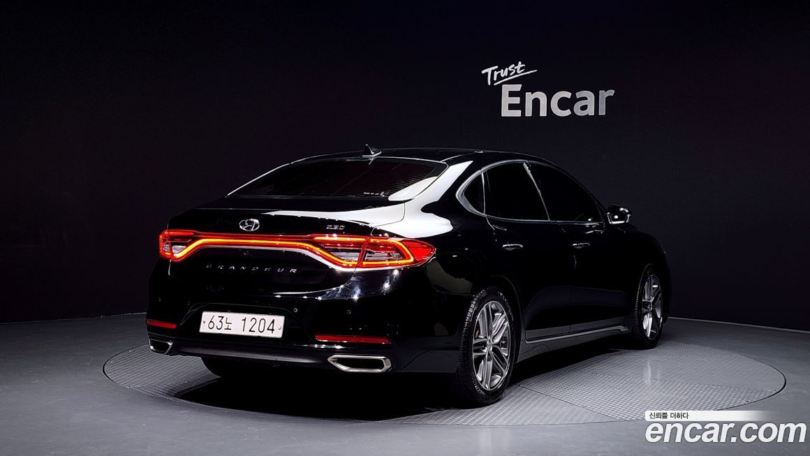 Hyundai Grandeur 2017