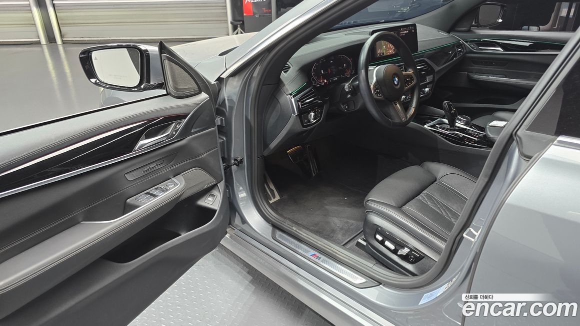 BMW Gran Turismo 2023