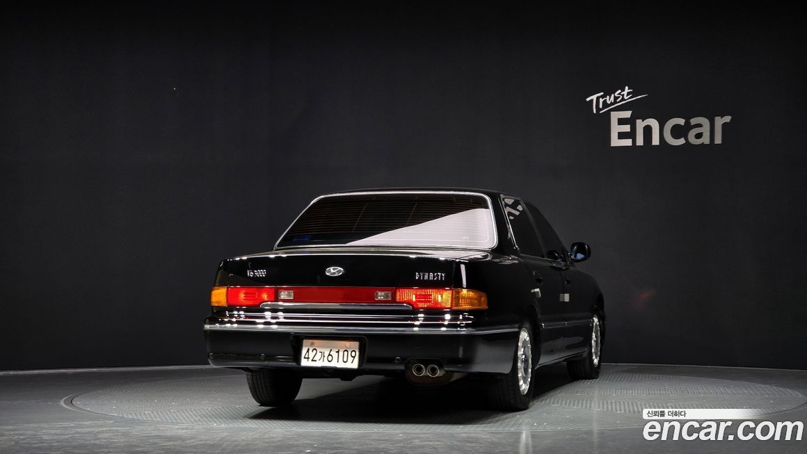 Hyundai Dynasty 2002