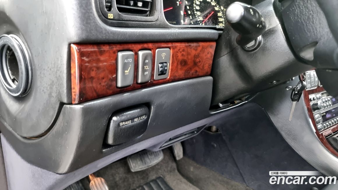 Hyundai Dynasty 2002