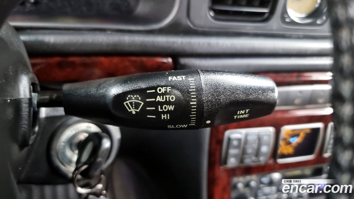 Hyundai Dynasty 2002