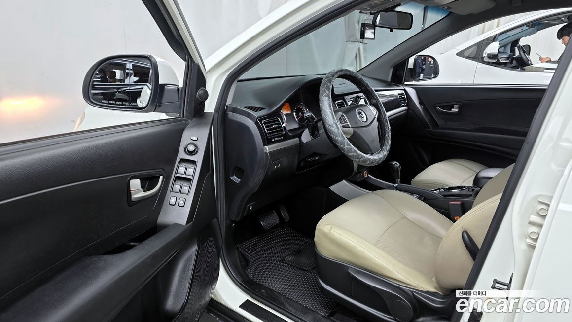 KG_Mobility_Ssangyong KORANDO 2013