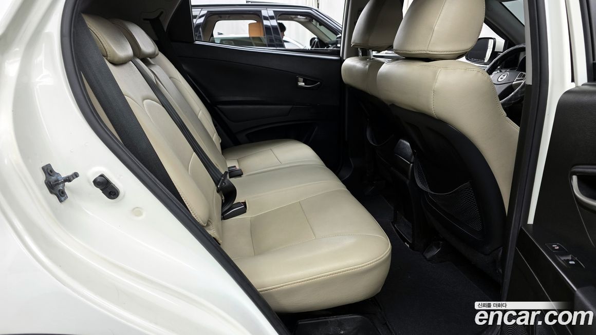 KG_Mobility_Ssangyong KORANDO 2013