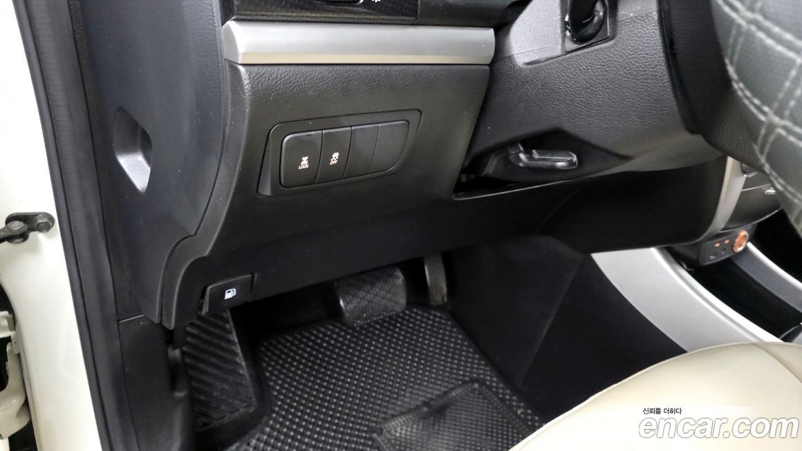 KG_Mobility_Ssangyong KORANDO 2013