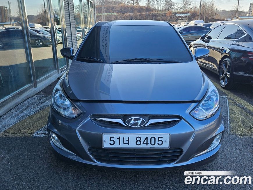 Hyundai Accent 2015