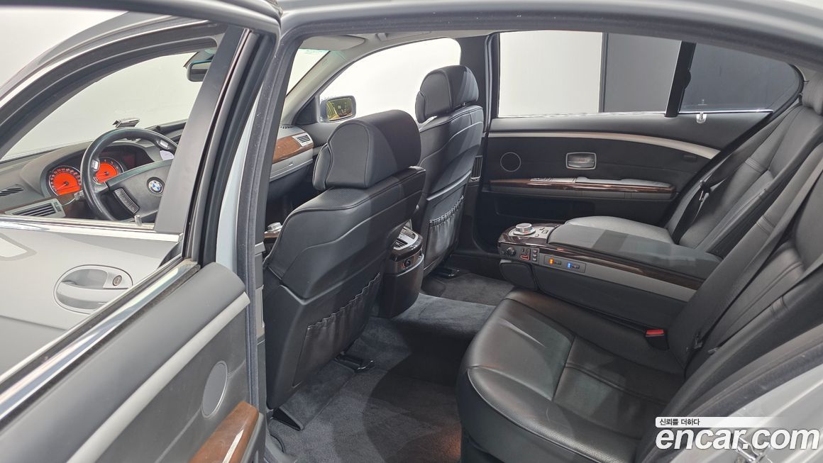 BMW 7-Series 2007