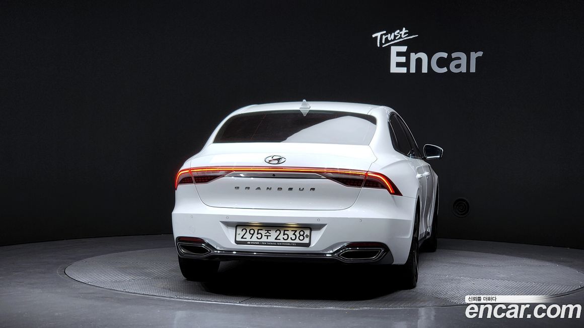 Hyundai Grandeur 2020