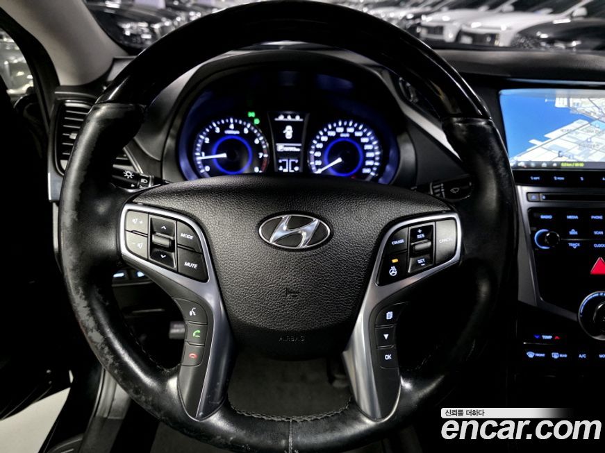 Hyundai Grandeur 2016