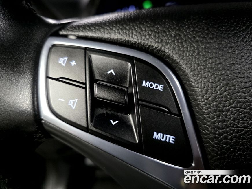 Hyundai Grandeur 2016